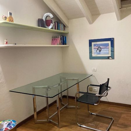 Alexis 2 Apartment Новара Екстериор снимка
